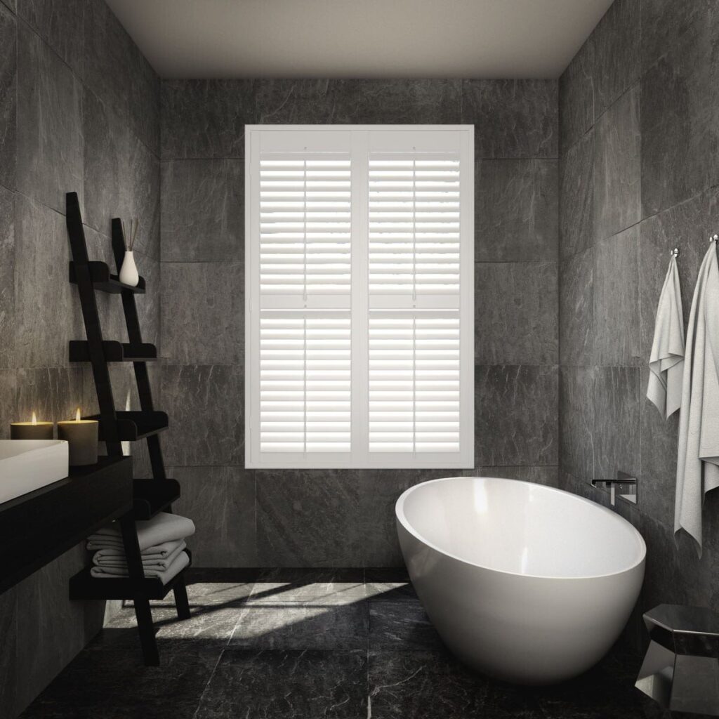 Bathroom Plantation Shutters - Centre Tilt Rod