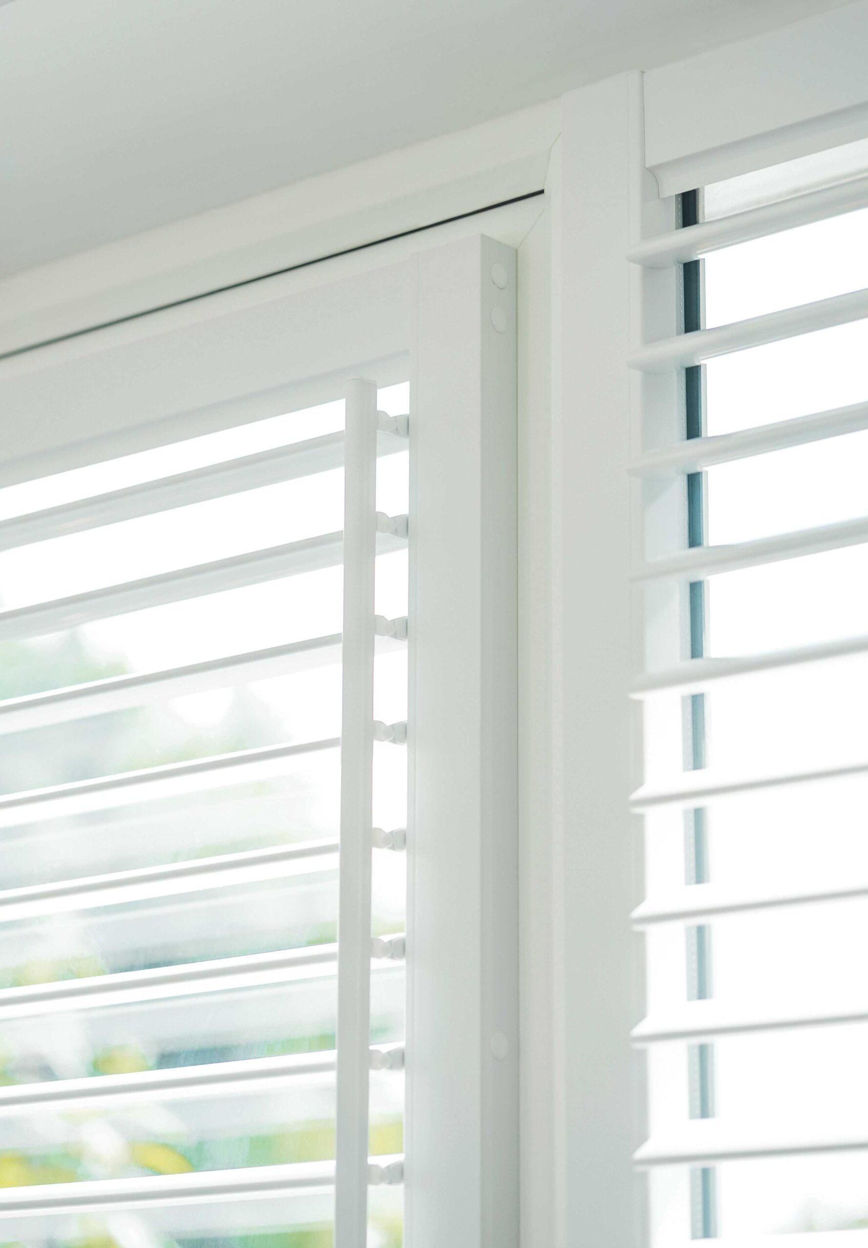 Perfect_Fit_Shutters_Wand_Web